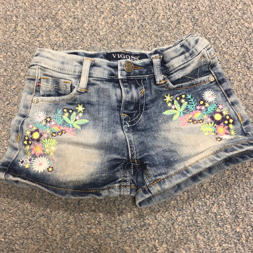 Vigoss Girls Jean Shorts Great Condition